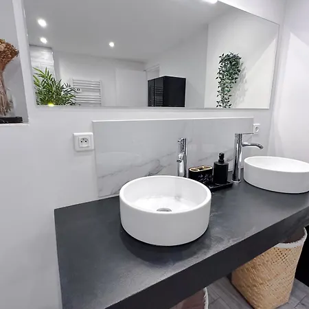公寓 Bellet - Rooftop, Jacuzzi Et Vue Imprenable Sur Et *