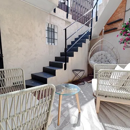 Bellet - Rooftop, Jacuzzi Et Vue Imprenable Sur Et * 尼斯