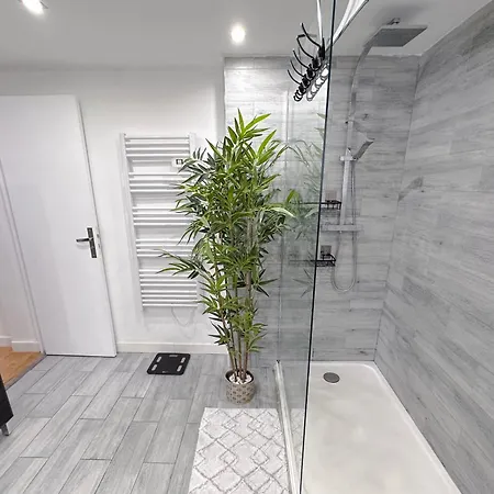 Bellet - Rooftop, Jacuzzi Et Vue Imprenable Sur Et Apartman *